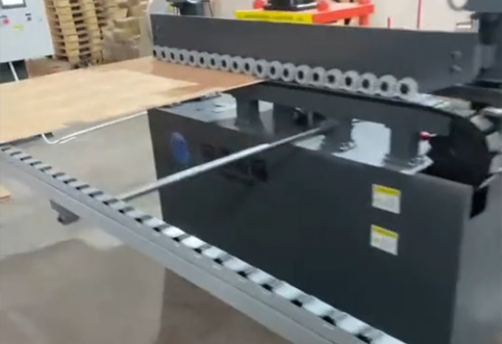 木箱單邊自動釘扣機設(shè)備